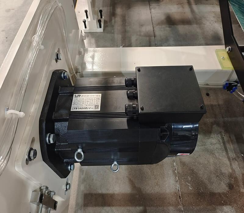 Servo Motor.jpg
