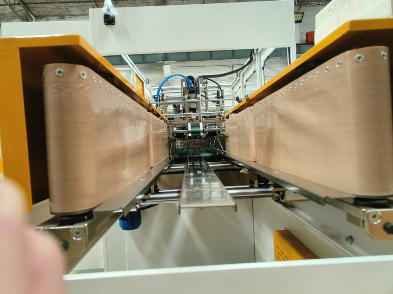 napkin paper packing machine