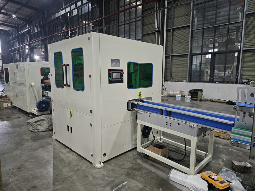 hand towel cutting machine