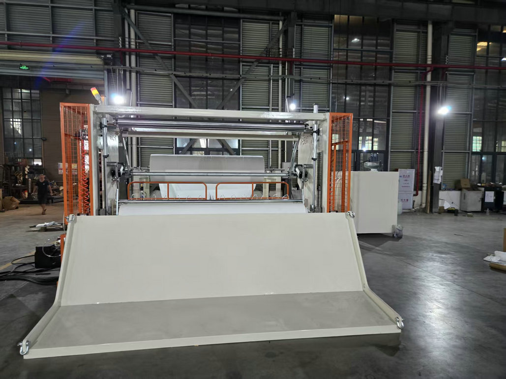 jumbo roll tissue slitting machine