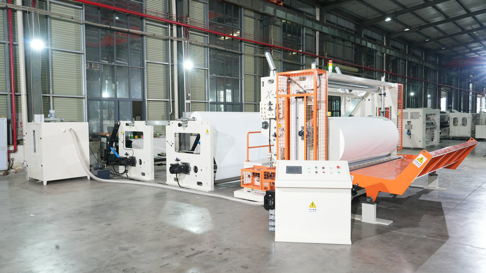 jumbo roll tissue paper cutting machine