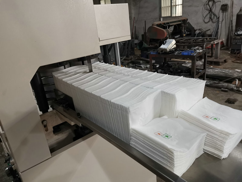 napkin paper cutting machine