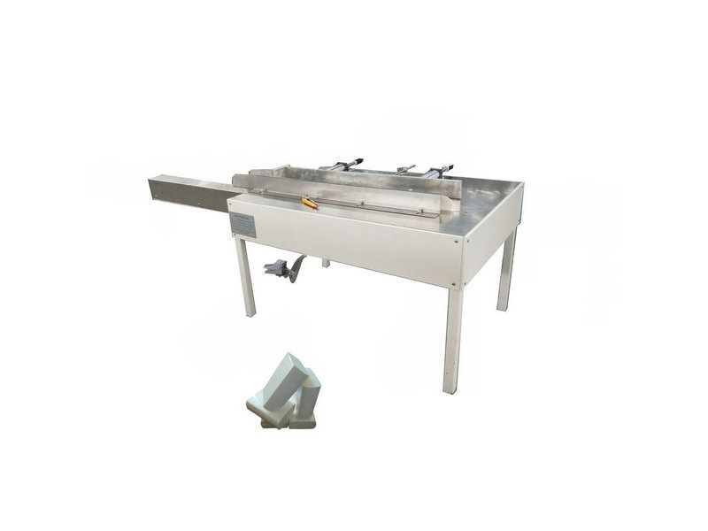 Semi auto Z fold hand towel paper packing machine