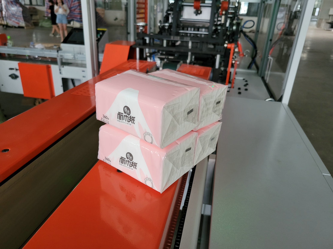 V fold facial tissue packing machine