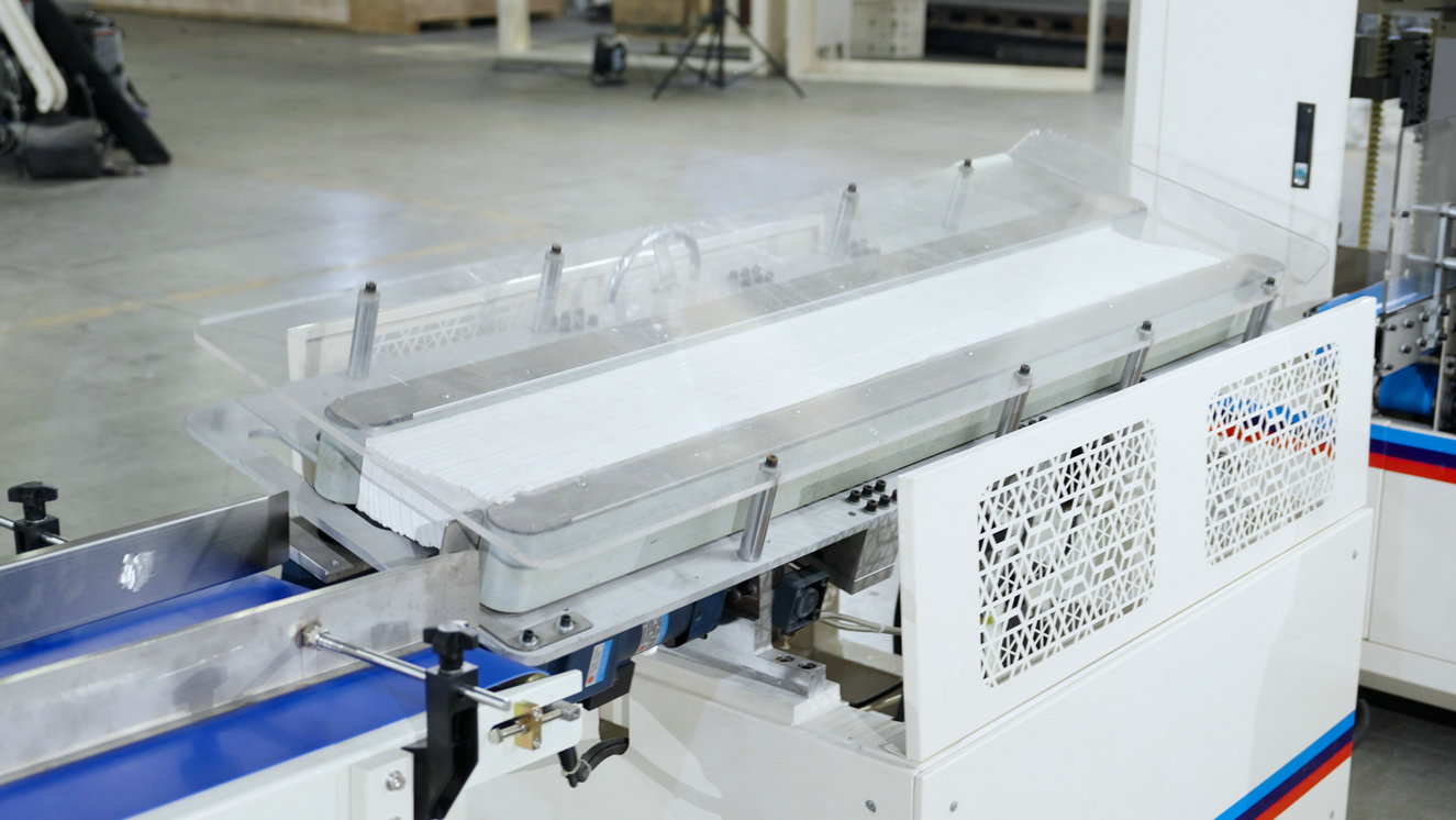 hand towel cutting machine
