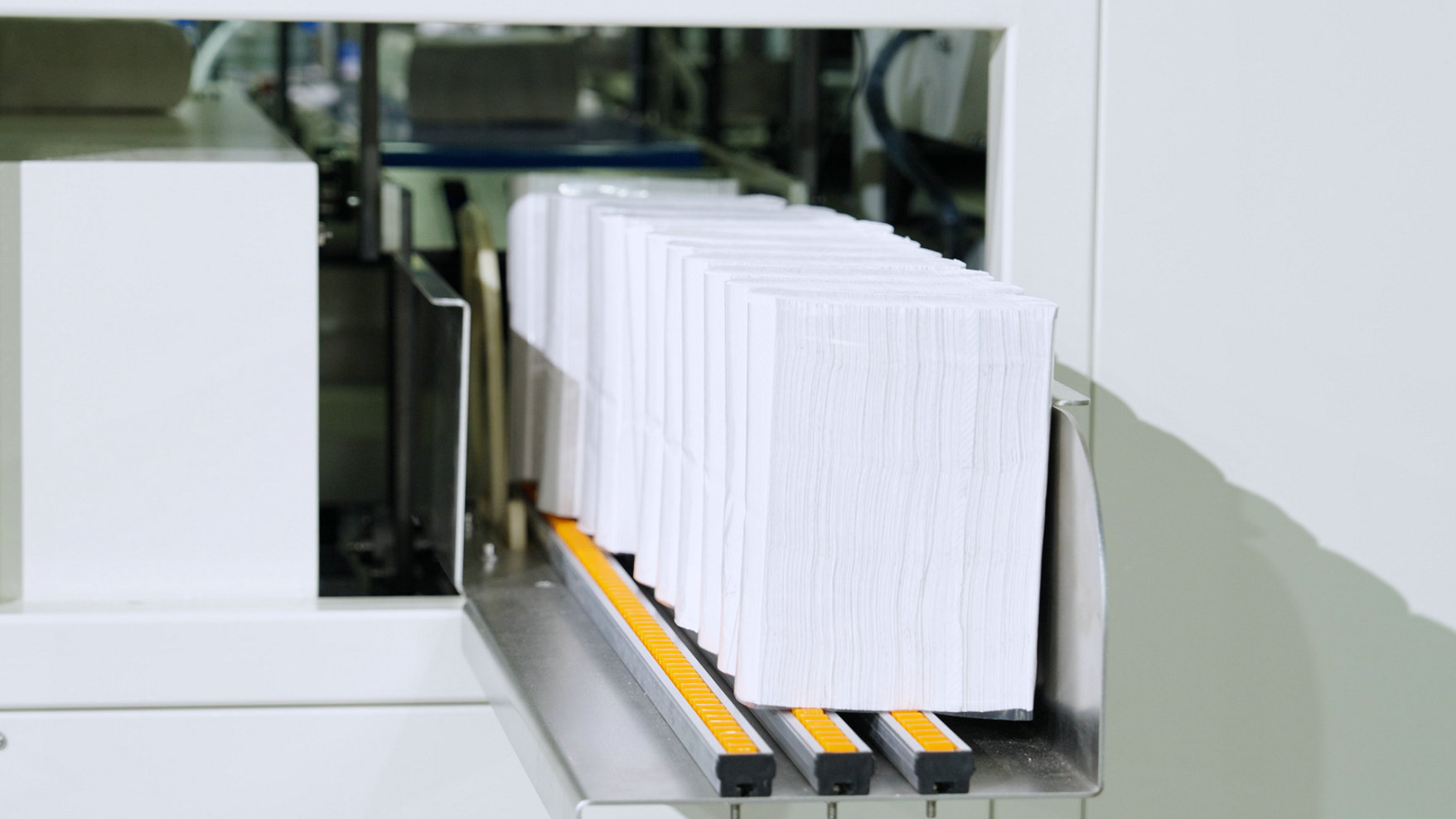 hand towel packing machine