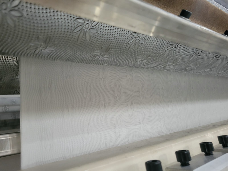 full embossing facial tissue