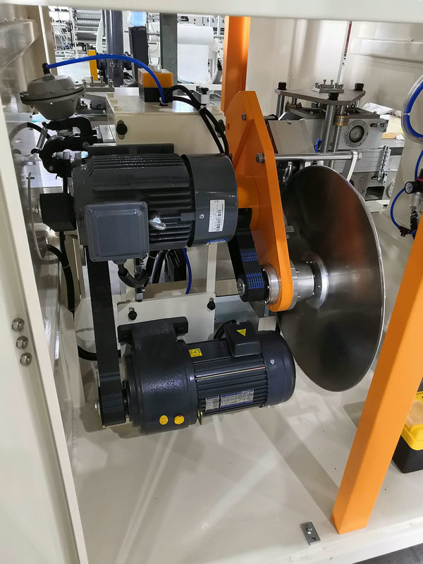 facial tissue cutter