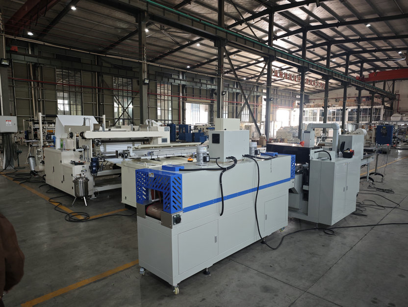 non woven roll cutting machine