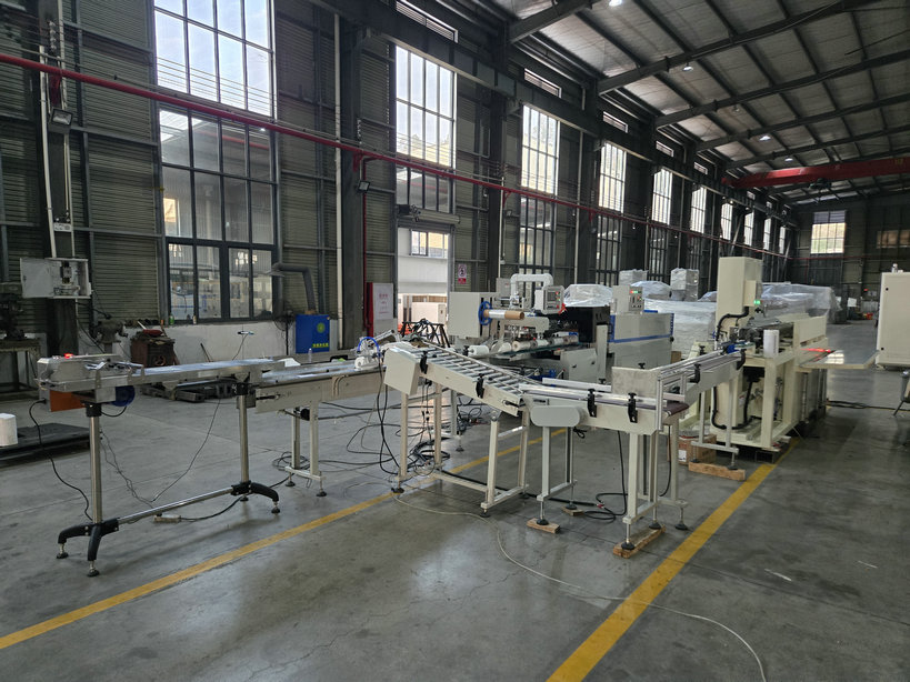 non woven roll packing machine